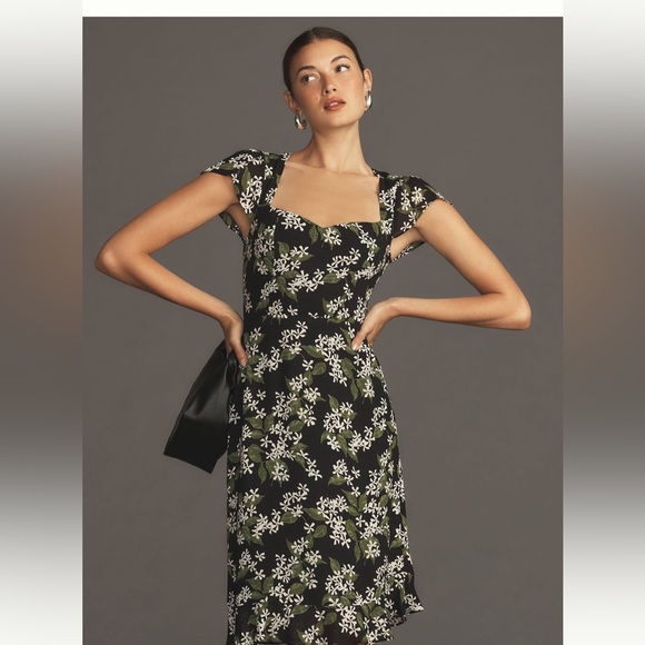 Reformation Dresses & Skirts - Reformation Rosi Dress